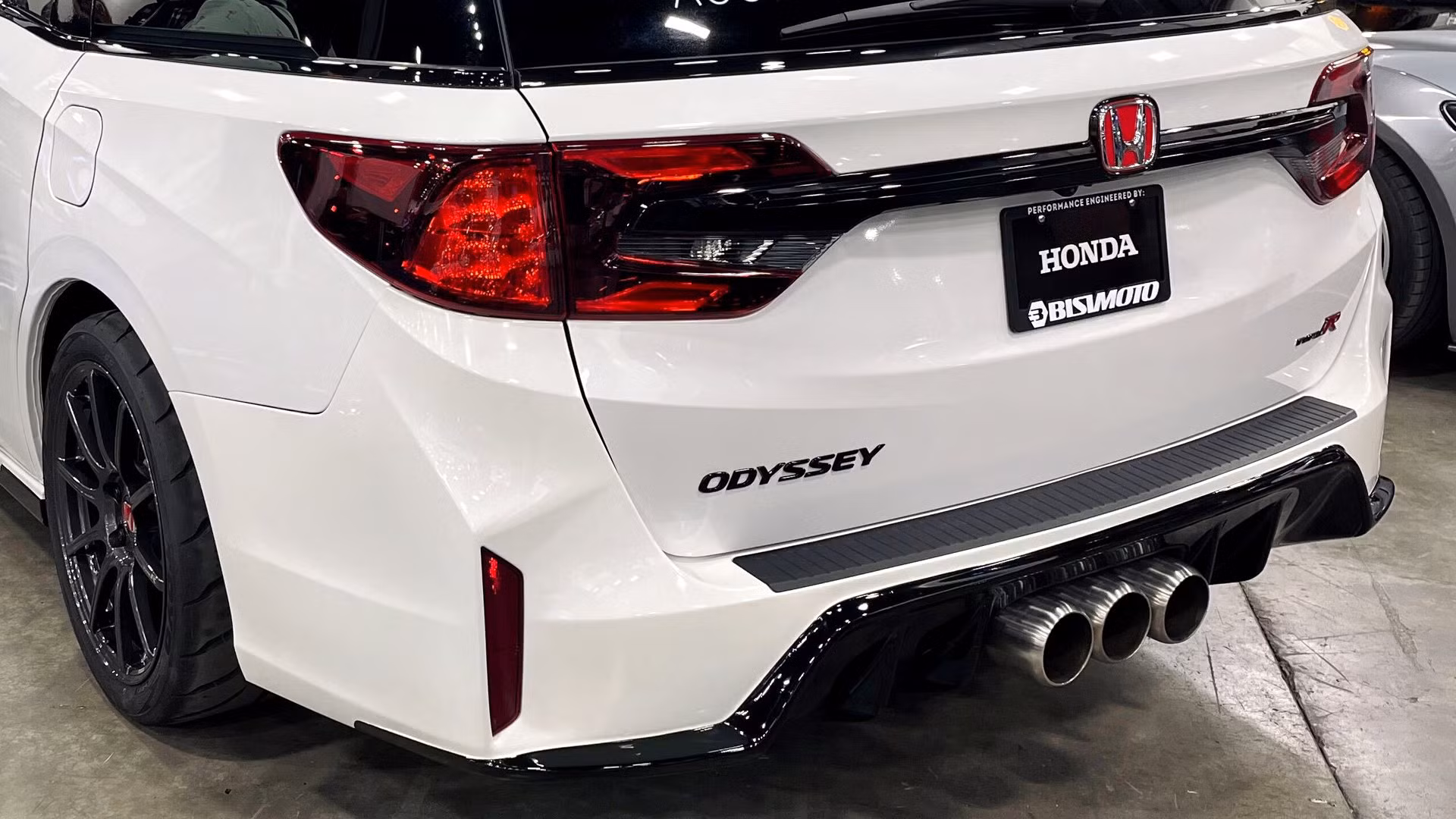 Honda Odyssey Type R SEMA Build Has 550 Horsepower And A Manual Transmission